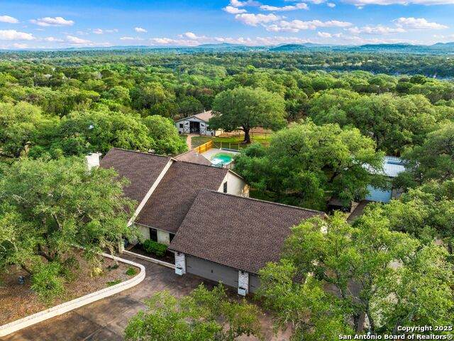 153 Wild Horse Ln - Photo 1
