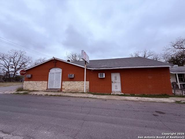 5419 Monterey St - Photo 1
