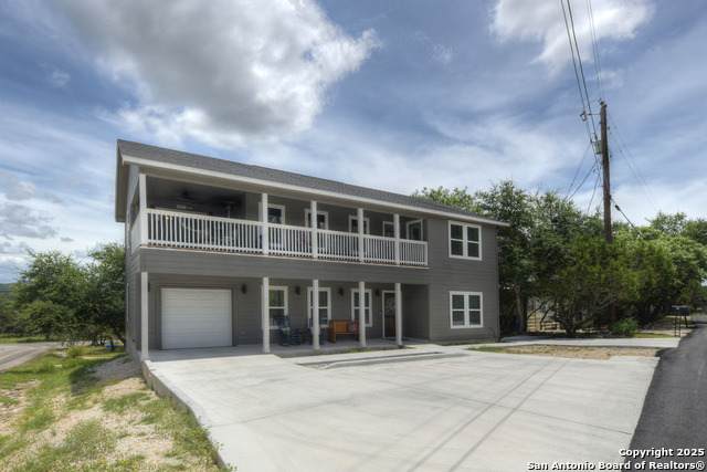 624 Highland - Photo 1