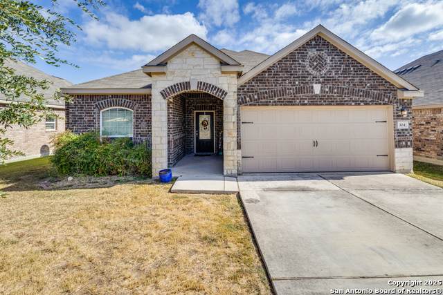 304 Amaryllis - Photo 1