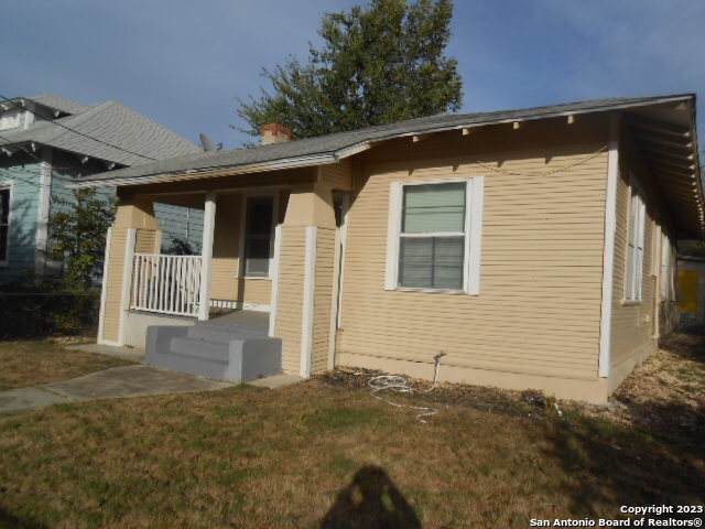 414 Pine - Photo 1