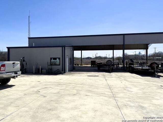 210 Cherry - Photo 1