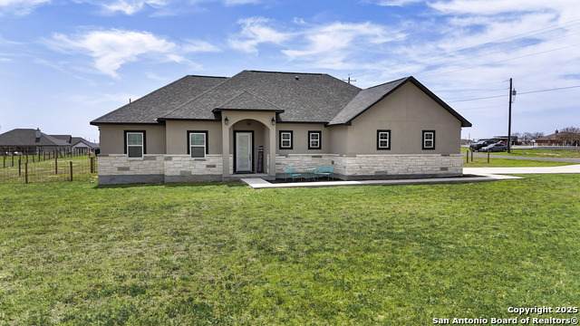 101 Estates Dr - Photo 1