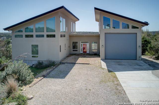 1550 Moon View - Photo 1