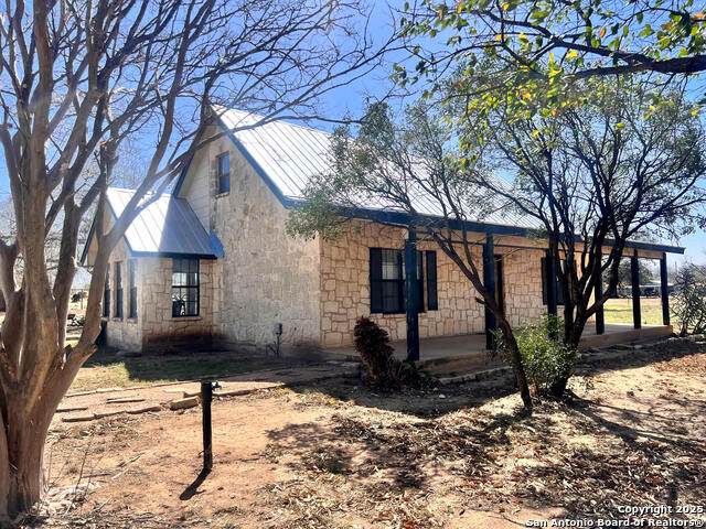 275 County Road 373 - Photo 1