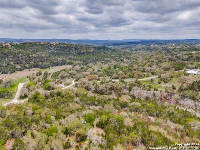 192 Macaw Ln - Photo 1