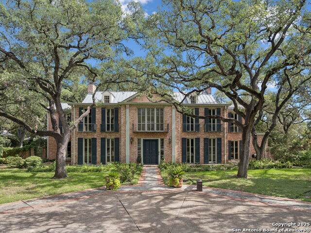 424 Ivy - Photo 1