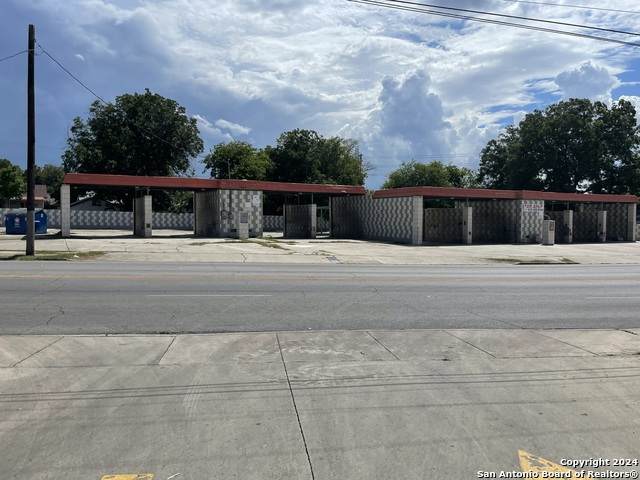 1220 Steves Ave - Photo 1