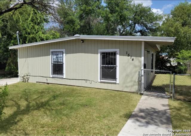 1514 Norfleet - Photo 1