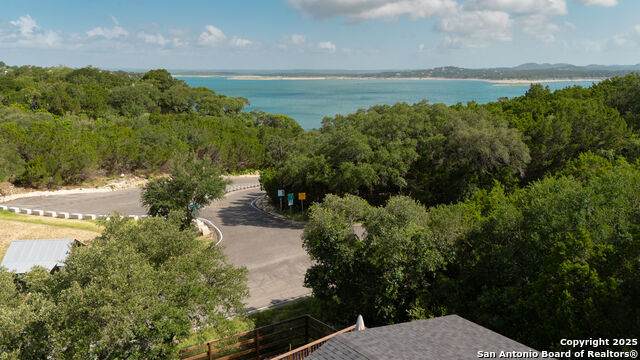 574 Skyline Drive - Photo 1