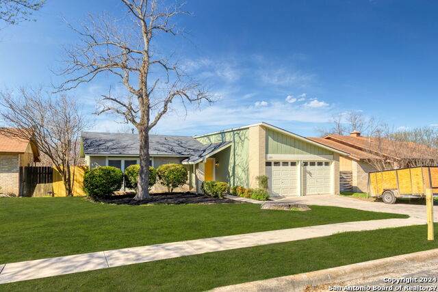 12831 Tarrytown - Photo 1
