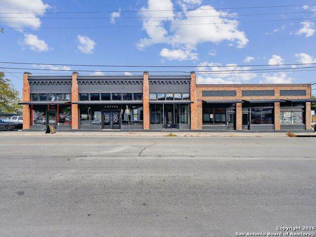 2100 Mccullough - Photo 1