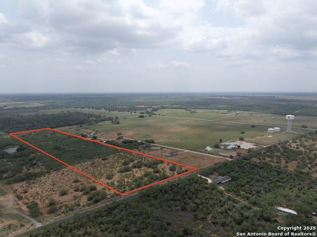 12 AC Cr 307 - Photo 1