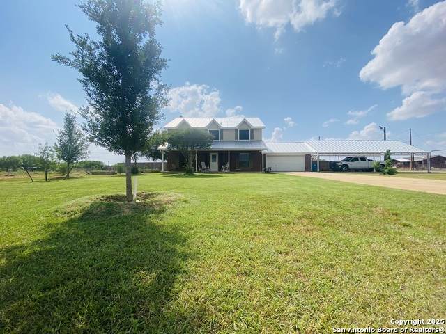 606 Phelps St - Photo 1