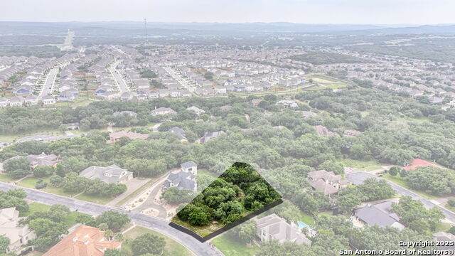 8040 Colonial Woods - Photo 1