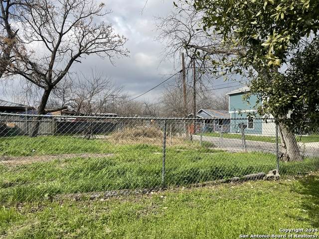 1527 Hays St #2 - Photo 1