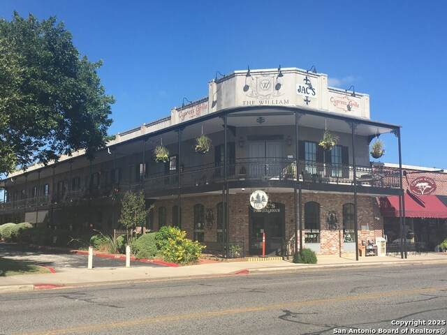 170 Main - Photo 1
