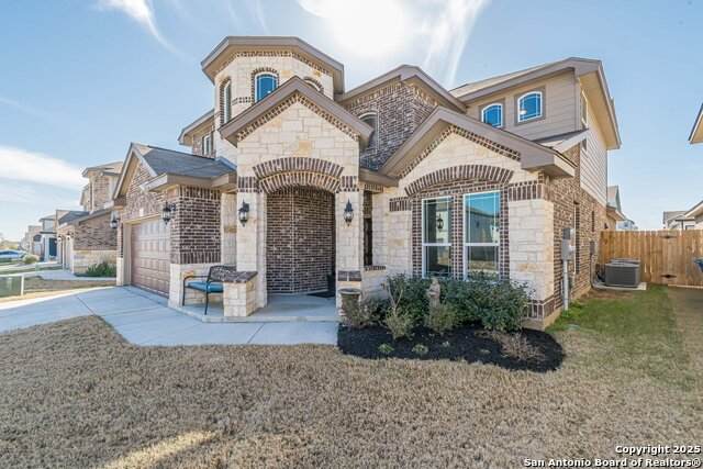 2564 Ayers - Photo 1