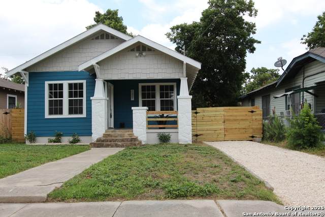 1427 Burnet Street - Photo 1