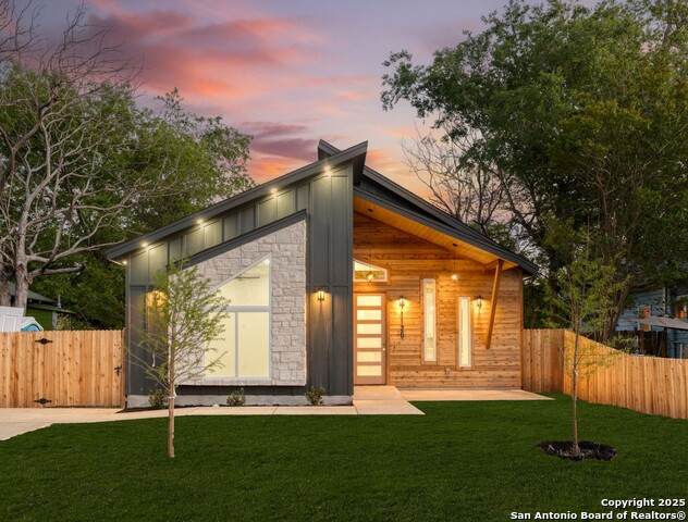 1126 Paso Hondo - Photo 1