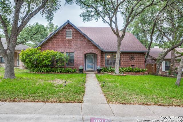 9618 Alderwood - Photo 1