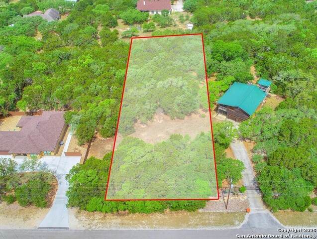 1211 Heritage Hl - Photo 1