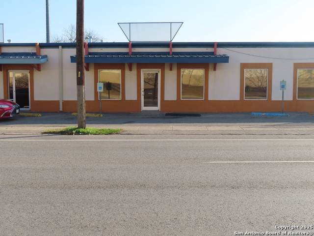 2614 Commerce - Photo 1