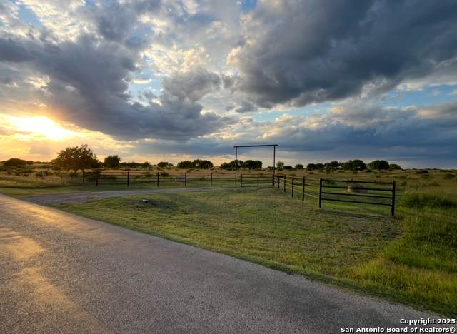 2831 County Road 430 - Photo 1