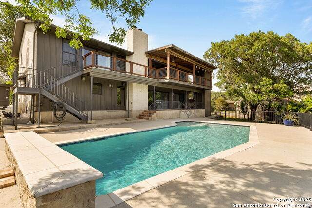 835 Fredericksburg - Photo 1