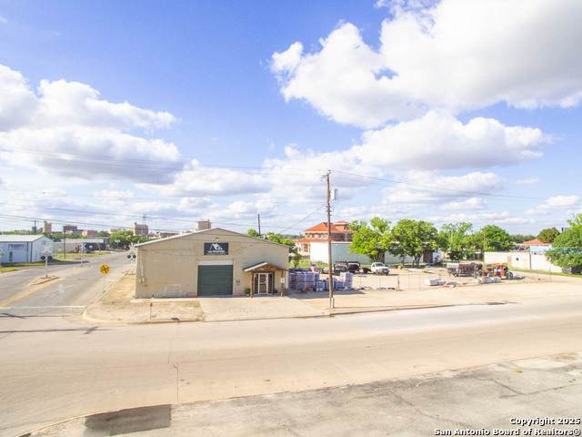 26 Washington Dr - Photo 1