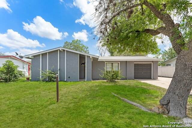 7210 Cloverfield - Photo 1