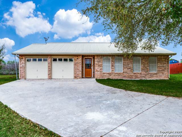 505 River Oak - Photo 1