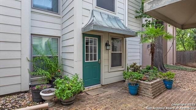 2300 Nacogdoches - Photo 1