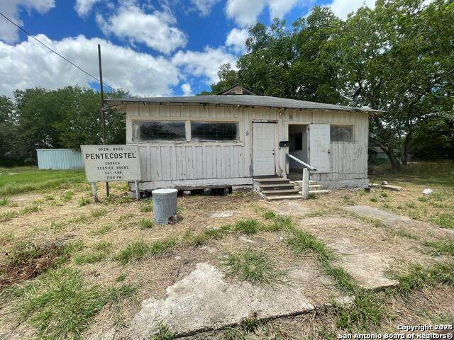 217 2nd - Photo 1