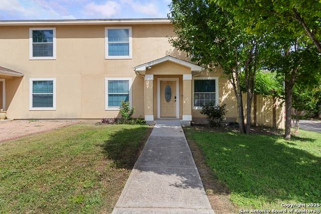 210 Broadview - Photo 1