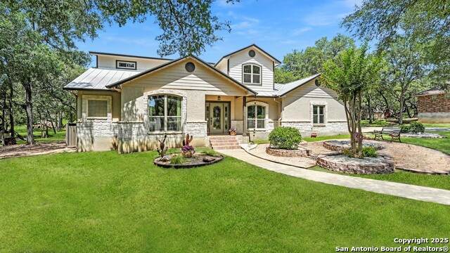 405 Pinnacle Parkway - Photo 1