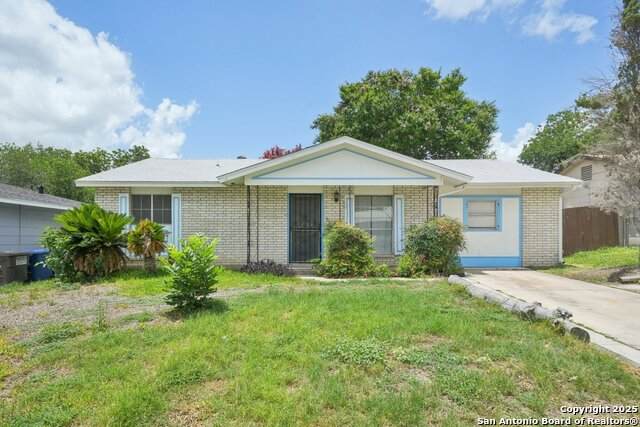 5914 Topcroft - Photo 1