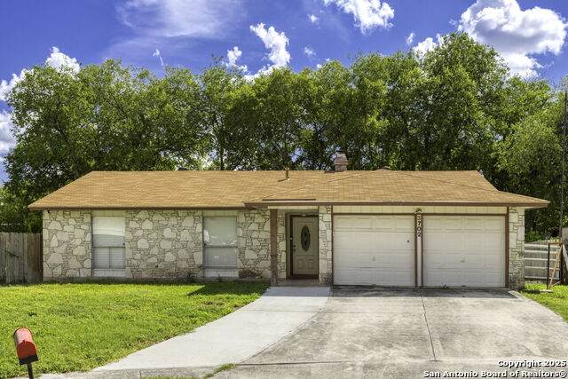 3702 Pipers Field - Photo 1