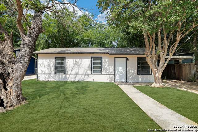 507 Pecan Valley - Photo 1