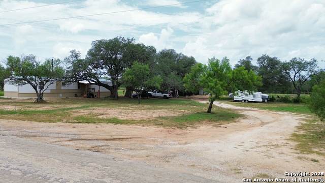 1025 Mariana - Photo 1