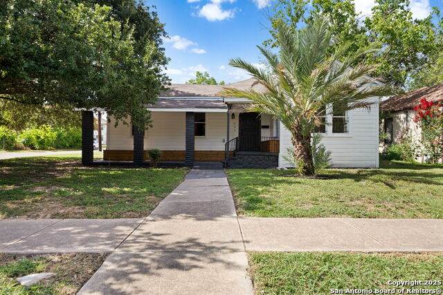 603 Evergreen St - Photo 1