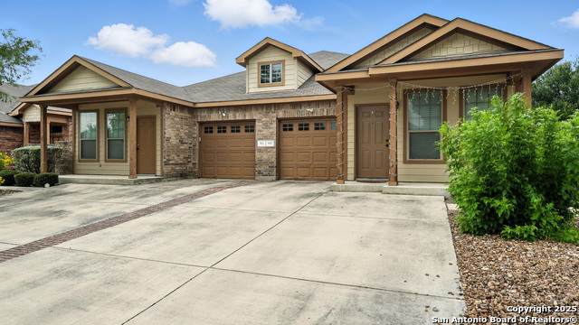 557 Creekside - Photo 1