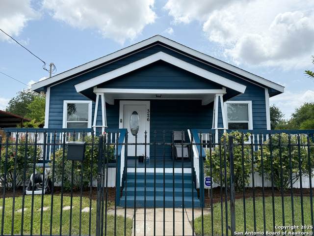 326 Connelly - Photo 1