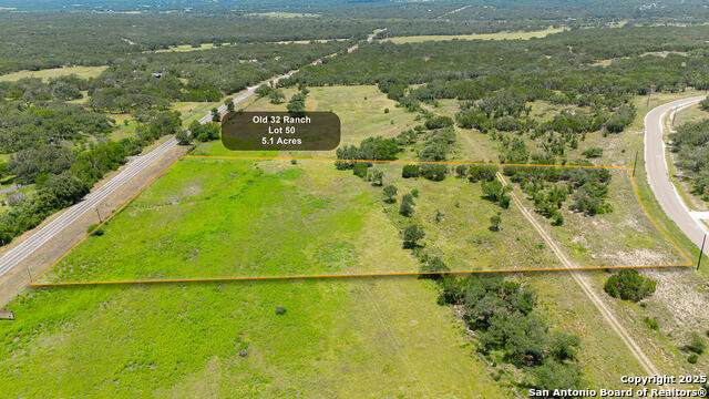 670 Windmill Ridge - Photo 1