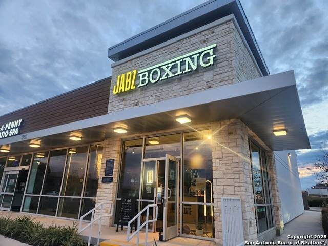 12611 Interstate 10 - Photo 1