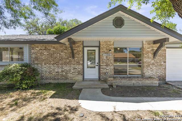 11926 El Sendero - Photo 1