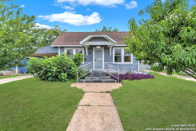 910 Highland - Photo 1