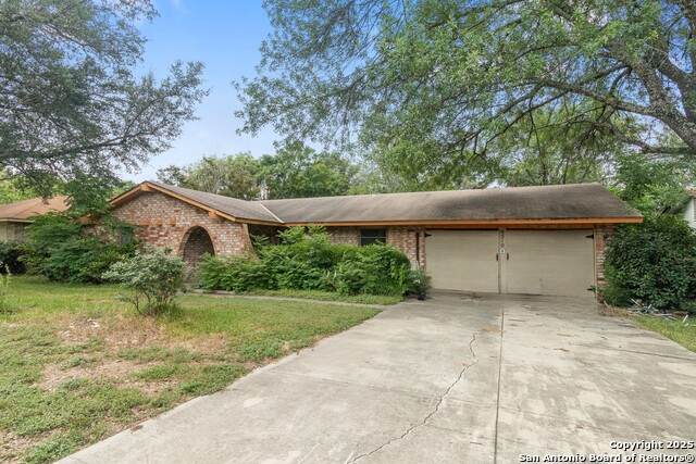 4510 Briargrove - Photo 1