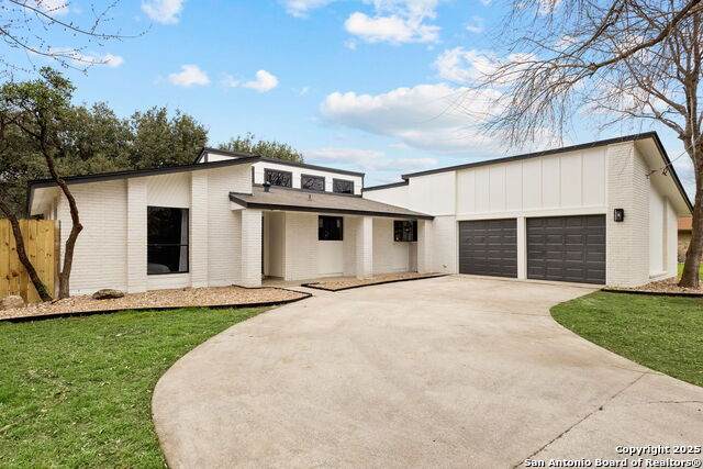 1214 Phantom Valley - Photo 1