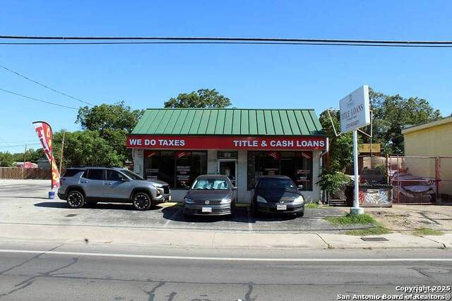 3815 Commerce - Photo 1